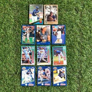 Vintage Blue Jays baseball cards (11) from the 90s